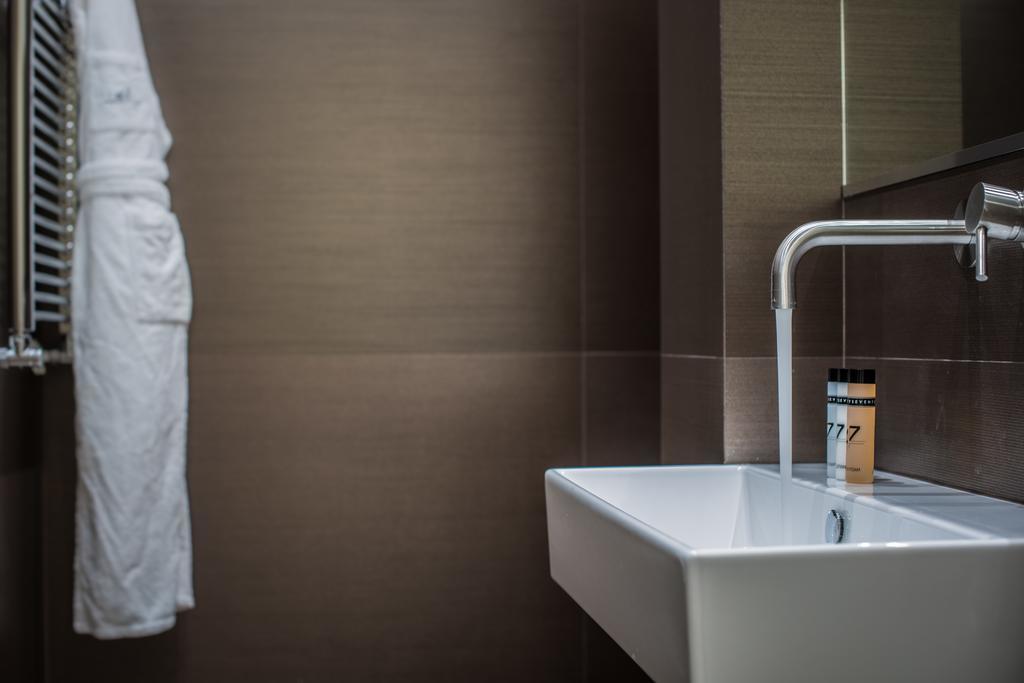 47Luxury Suites - Colosseo Рим Номер фото